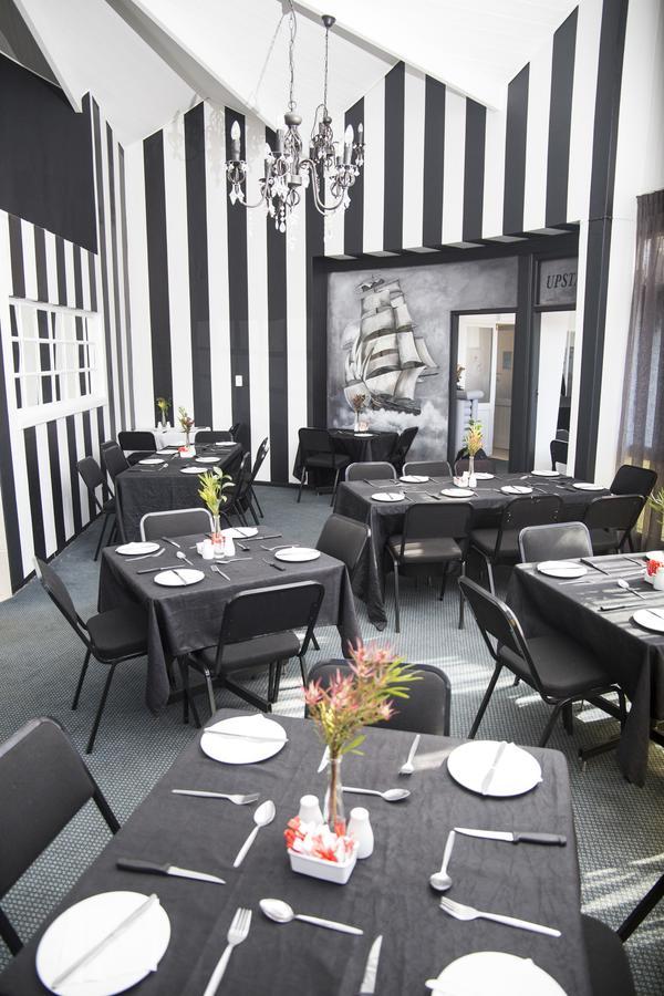 Savoy Hotel Jeffreys Bay Ngoại thất bức ảnh